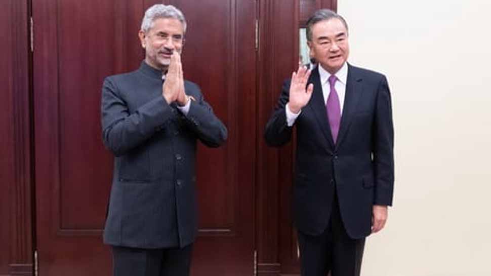 India, China Foreign Ministers meet in Russia; agree to ease border tensions at LAC