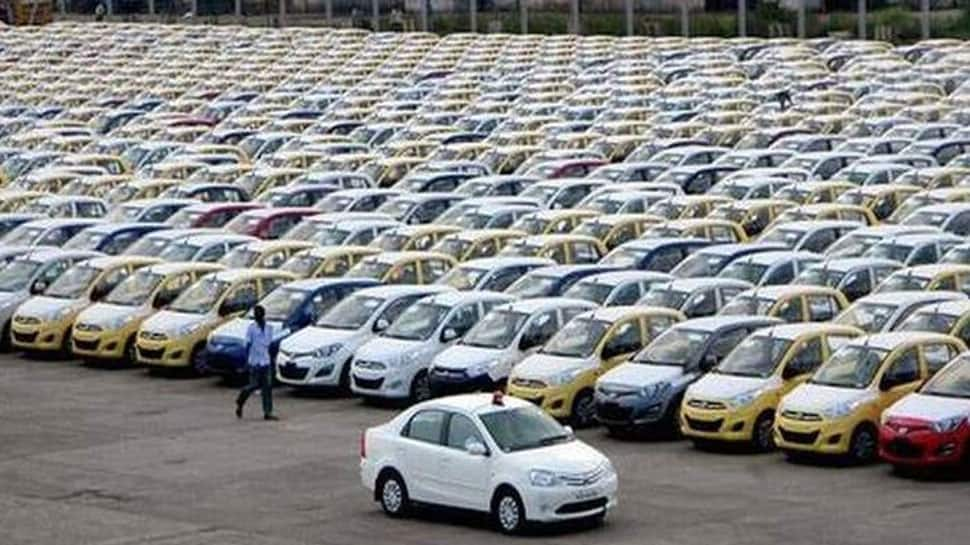 Passenger vehicle sales increase by 14.16% in August: SIAM