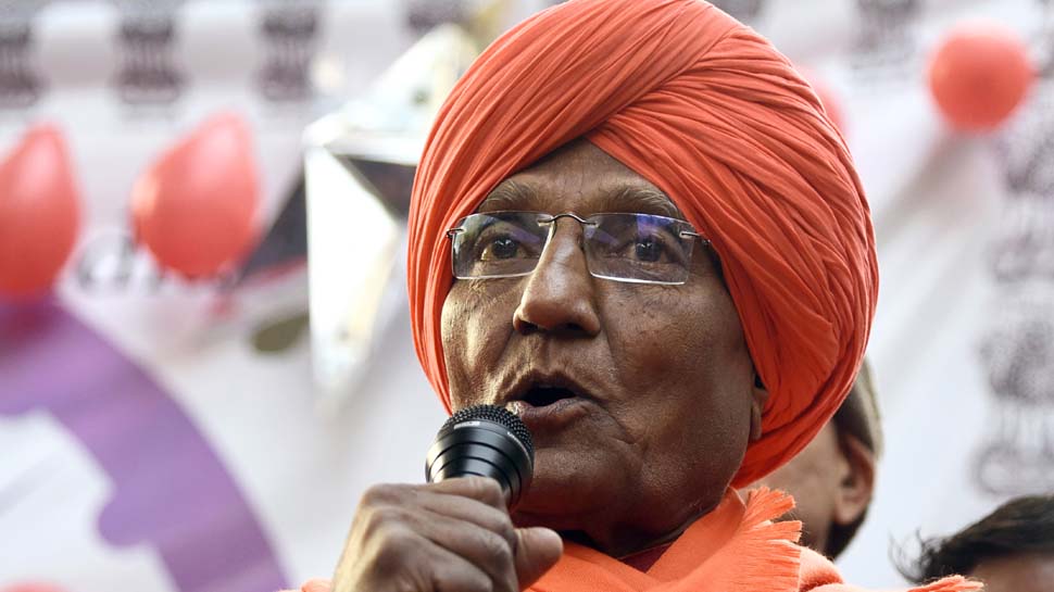 Arya Samaj leader Swami Agnivesh dies in Delhi hospital after suffering from liver cirrhosis