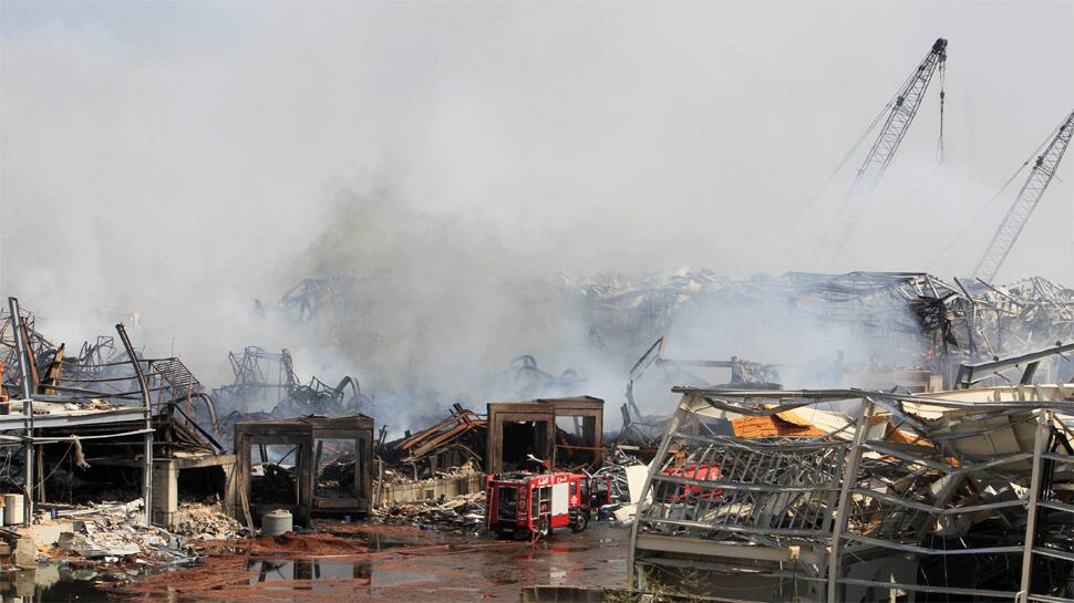 Plumes of white smoke cover Beirut port, triggers panic among residents 