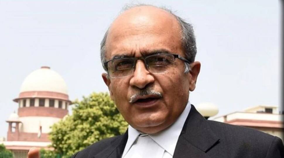 Doesn&#039;t mean I have accepted SC verdict, says lawyer Prashant Bhushan as he pays Re 1 fine