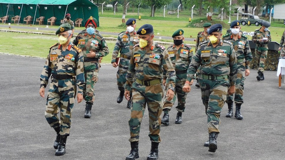 Army Chief General MM Naravane to visit J&amp;K to review operational preparedness amid LAC standoff with China