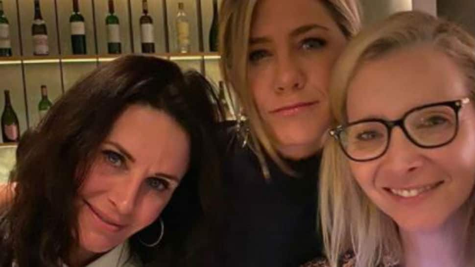 Emmys 2020: Jennifer Aniston, Courteney Cox, Lisa Kudrow hold mini &#039;F.R.I.E.N.D.S&#039; reunion 