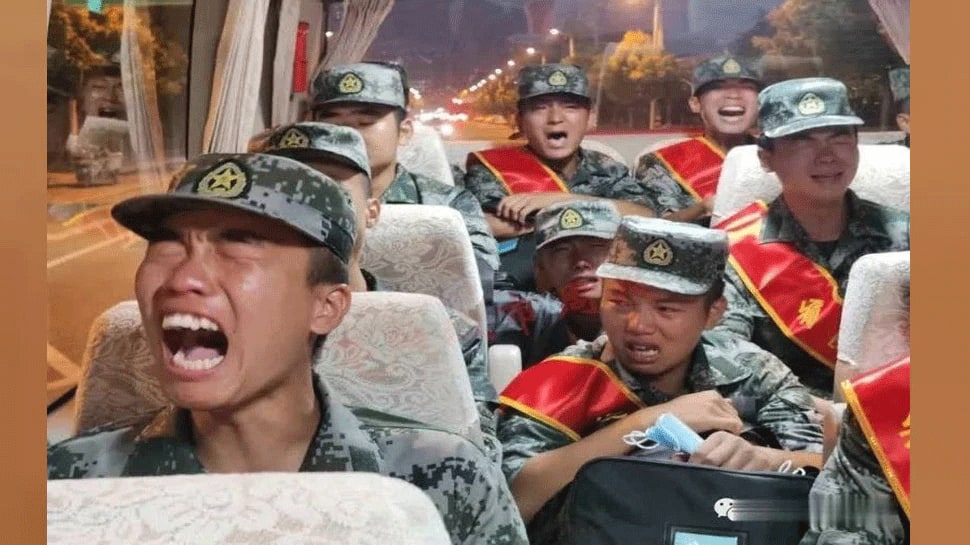 Fearing Indian Army&#039;s might, Chinese soldiers seen &#039;crying&#039; on way to border in viral video