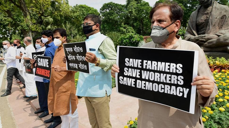 Congress launches nation-wide protest against farm bills