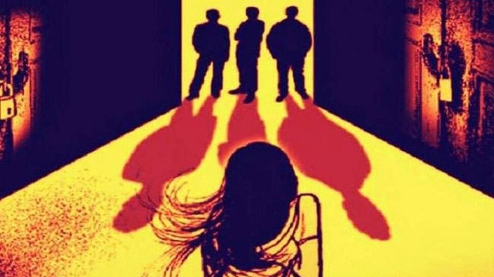 19-yr-old struggles for life after gangraped by four in Uttar Pradesh&#039;s Hathras; put on ventilator with sever injuries