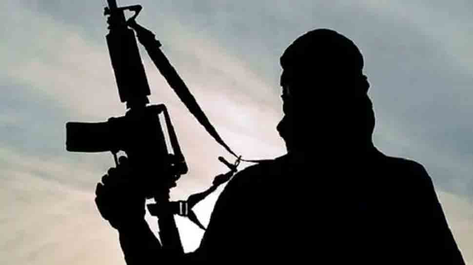 Man attacked by terrorists in Shopian&#039;s Nilboora village in Jammu and Kashmir