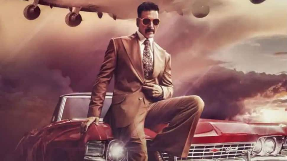 Akshay Kumar announces wrap on Scotland schedule of &#039;Bell Bottom&#039;, next stop London