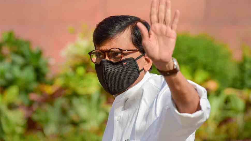 Rahul Gandhi&#039;s manhandling during Hathras visit &#039;gangrape of democracy&#039;, says Shiv Sena&#039;s Sanjay Raut; condemns UP Police&#039; behaviour