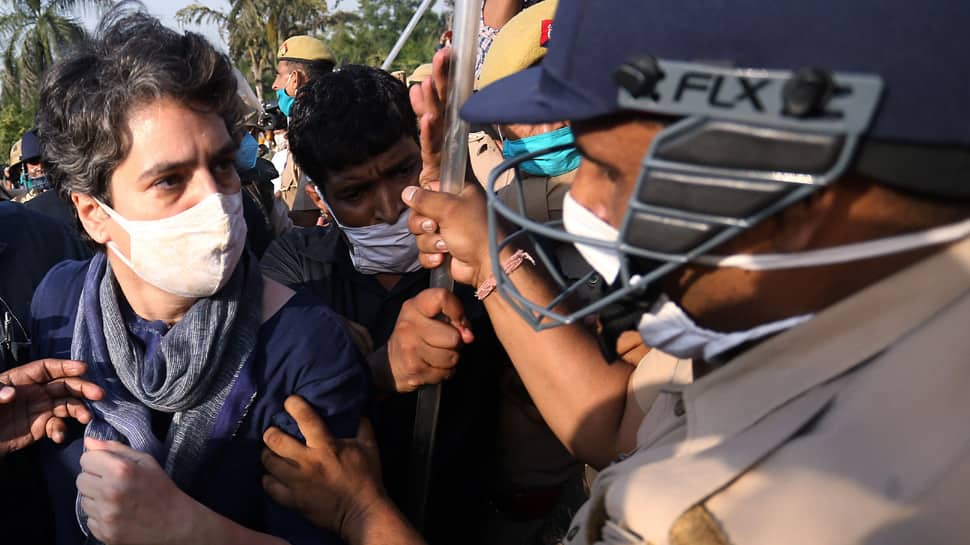 Priyanka Gandhi shields Congress workers during lathi charge by Uttar Pradesh police at DND flyway - Watch