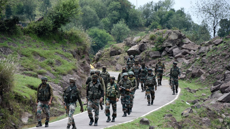 2 CRPF jawans martyred, 3 injured in terror attack near Kandizal Bridge in J&amp;K&#039;s Pampore