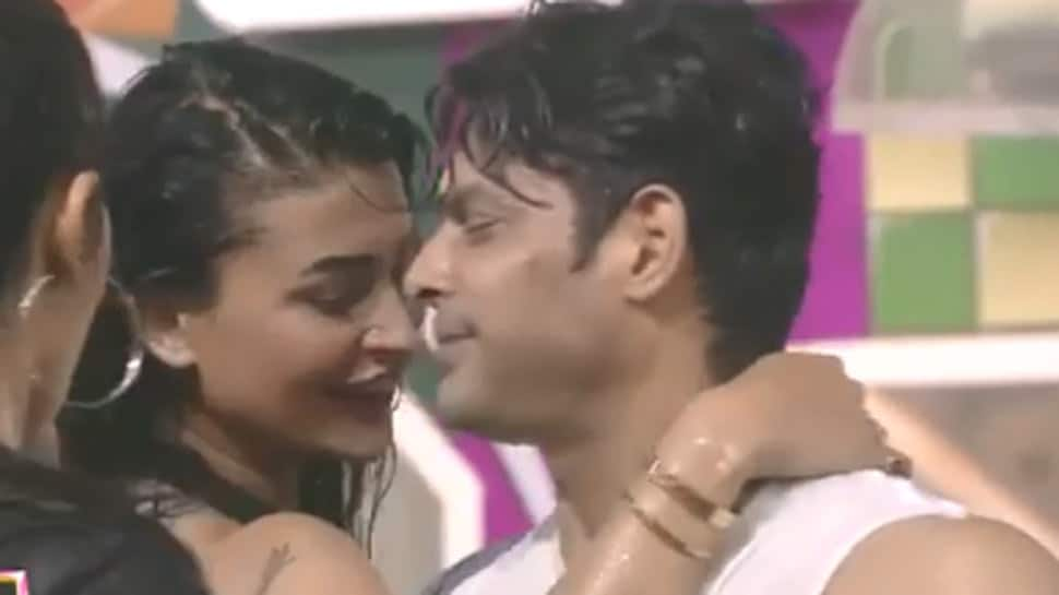 Bigg Boss 14 promo: Pavitra Punia, Nikki Tamboli and other girls woo Sidharth Shukla with a sizzling dance - Watch 