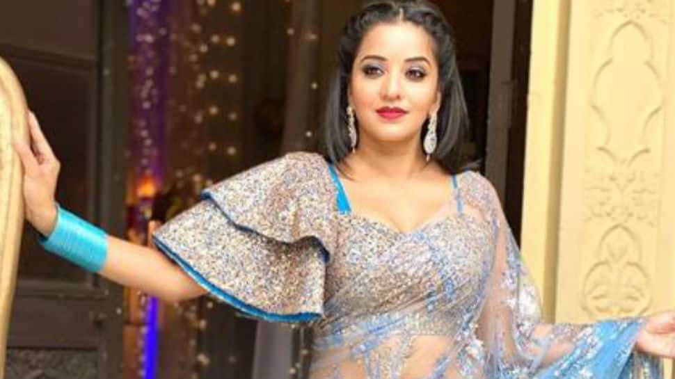 Bhojpuri stunner Monalisa's desi look wows her fans - Check out!