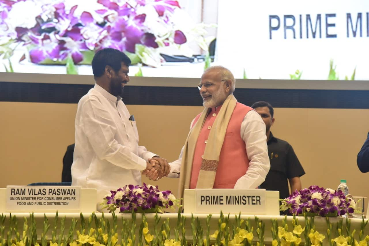 Ram Vilas Paswan with Prime Minister Narendra Modi