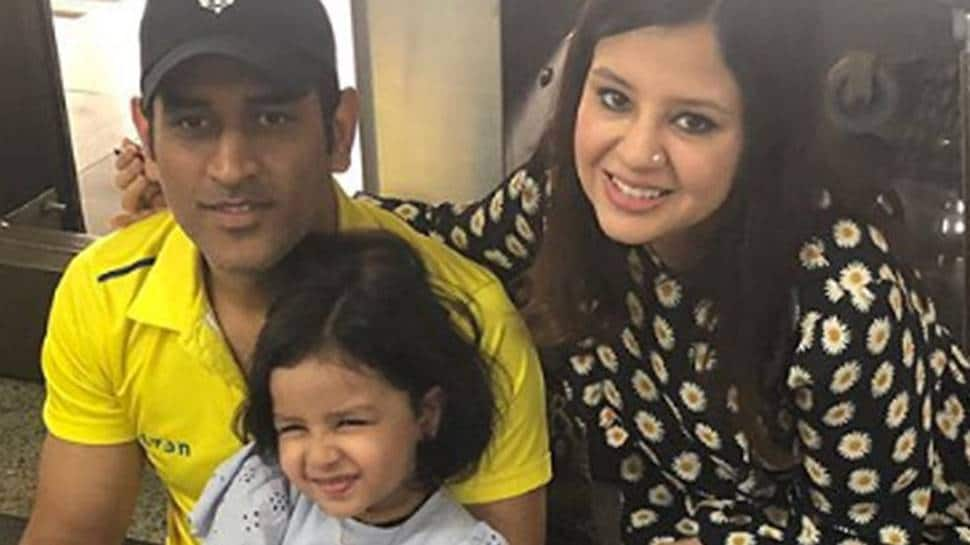 MS Dhoni&#39;s daughter Ziva gets rape threats on social media after CSK&#39;s loss  to KKR in IPL 2020 | Cricket News | Zee News