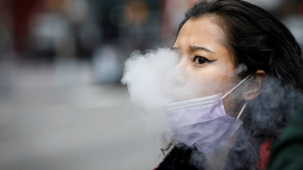 Parents Less Aware When Their Kids Vape Than When They Smoke Study World News Zee News
