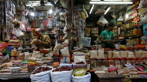 India&#039;s retail inflation rises 8-month high of 7.34% in September; Industrial production contracts 8% in August