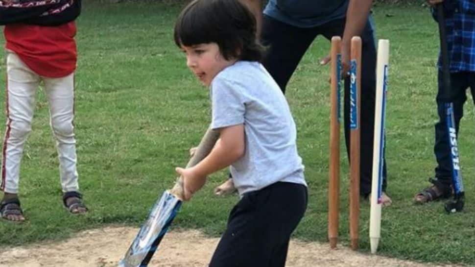 Pic of Taimur playing cricket is the cutest thing on internet today, courtesy Kareena Kapoor Khan