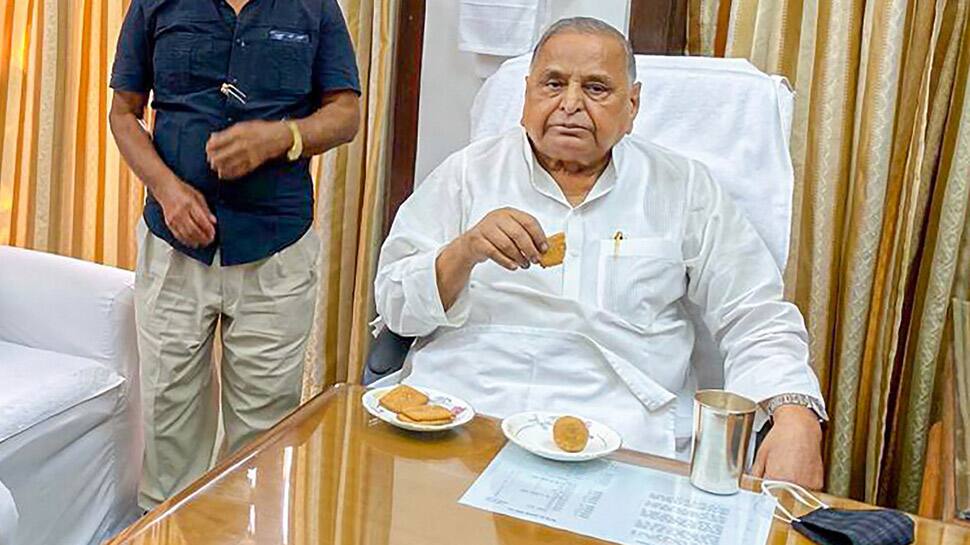 Samajwadi Party leader and former Uttar Pradesh CM Mulayam Singh Yadav tests COVID-19 positive