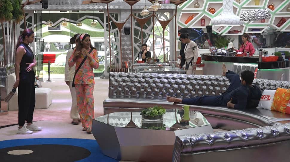 Bigg Boss 14, sneak-peek: It&#039;s Nikki Tamboli vs Rubina Dilaik over kitchen duties. Who will win?