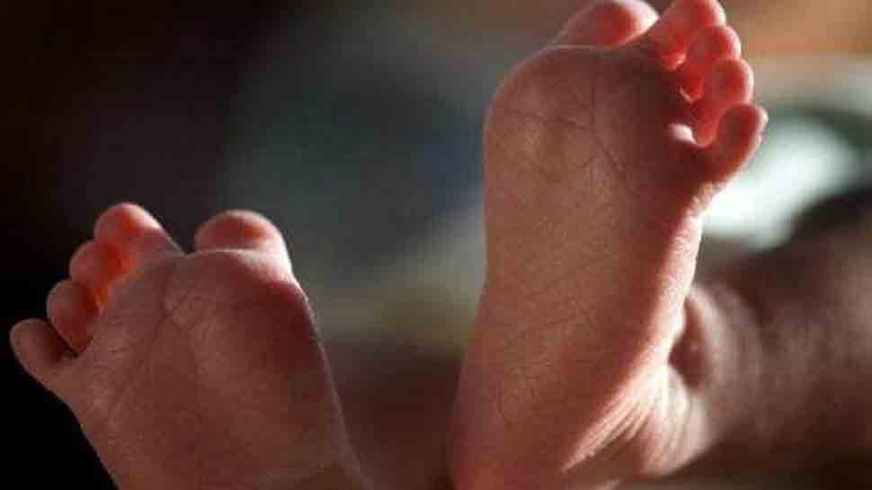 7-month old child kept inside bag found abandoned on Noida society staircase