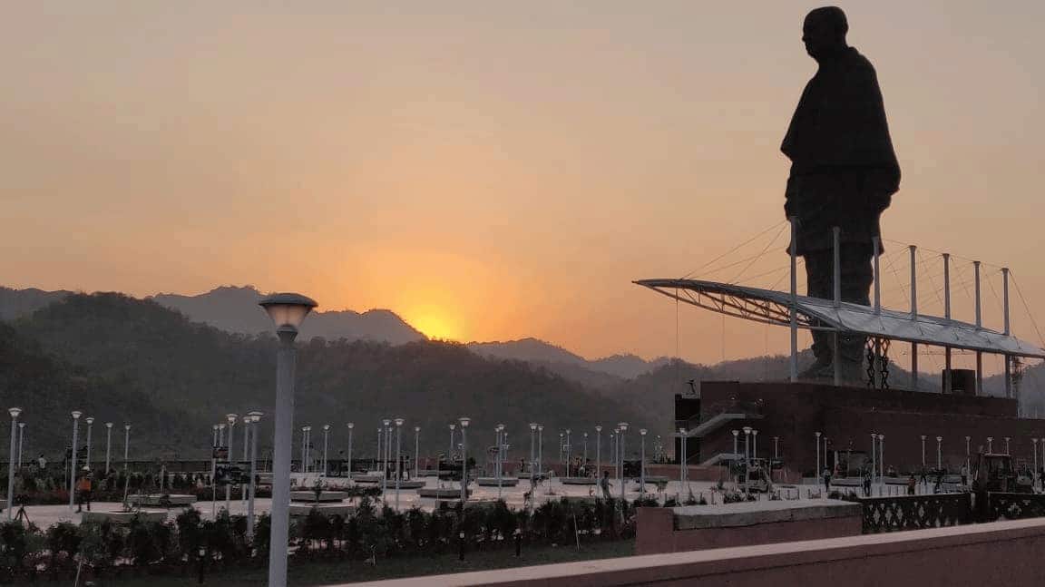 Statue of Unity is situated in the banks of Narmada river.