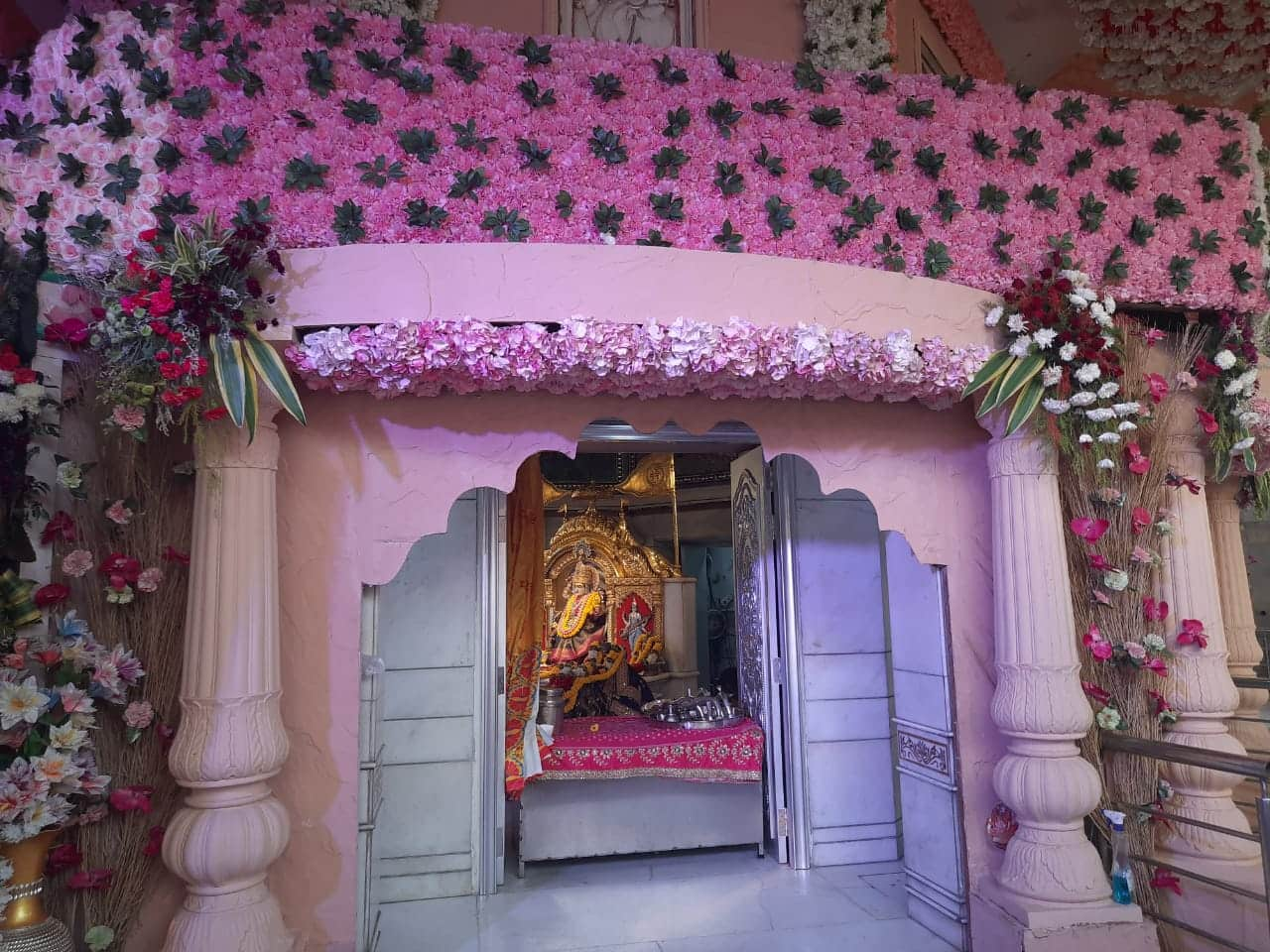 Jhandewalan Temple in Delhi decorated with flowers on the first day of Navratri.