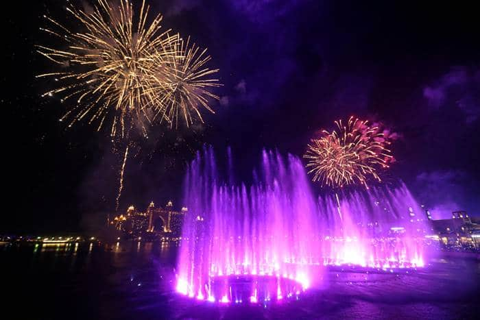 Largest fountain in Dubai