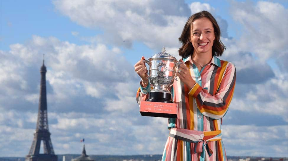 French Open winner Iga Swiatek to quarantine after contact with COVID