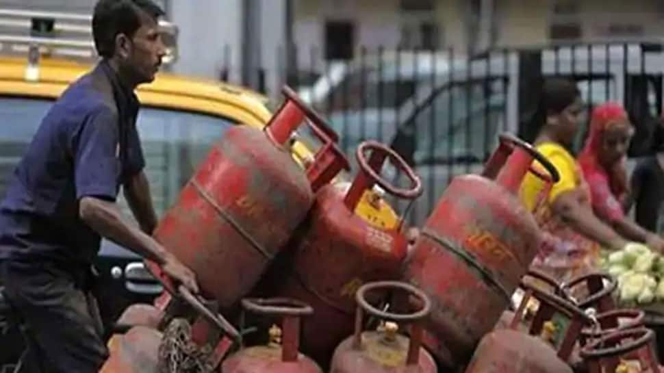 LPG cylinder user alert! These new rules on home delivery to kick in from November 1