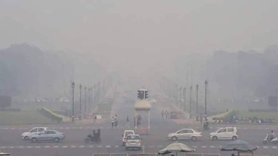 Delhi&#039;s air quality likely to remain &#039;very poor&#039; till October 31, AQI level at 338