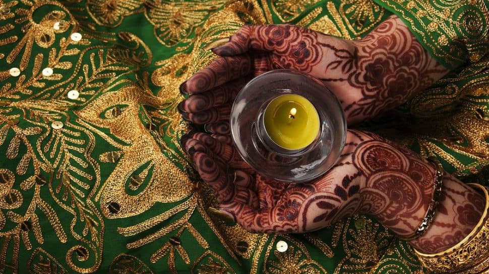 Karwa Chauth 2020: Date, timings and how to perform puja - All you need to know