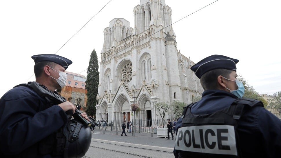 Two more held in Nice church attack in France, total six in custody now