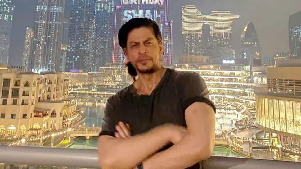 Dubai&#039;s Burj Khalifa lights up for Shah Rukh Khan&#039;s birthday, Suhana Khan and Karan Johar celebrate with him