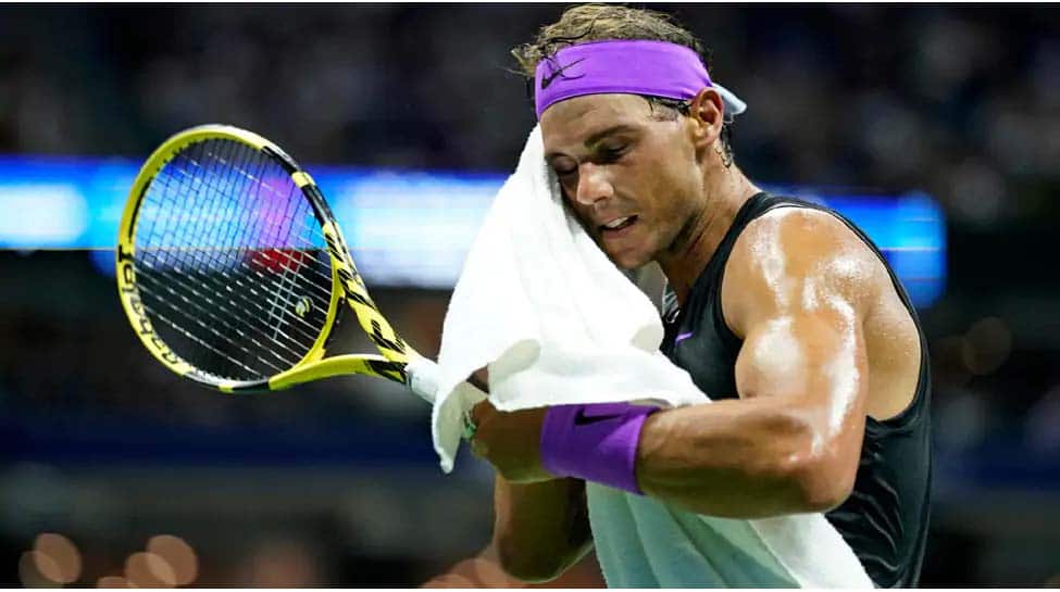 Rafael Nadal survives Feliciano Lopez scare in Paris to clinch 1,000th win