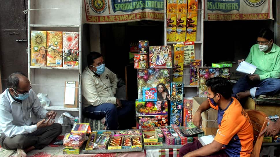 Ahead of Diwali, these states decide to ban firecrackers during the festival