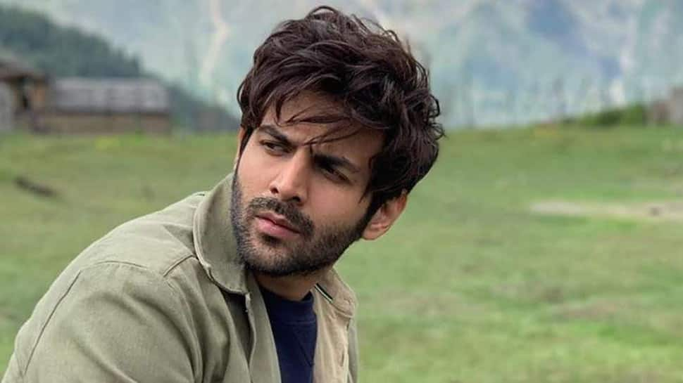 Kartik Aaryan&#039;s new look storms internet, Bhumi Pednekar drops a comment!