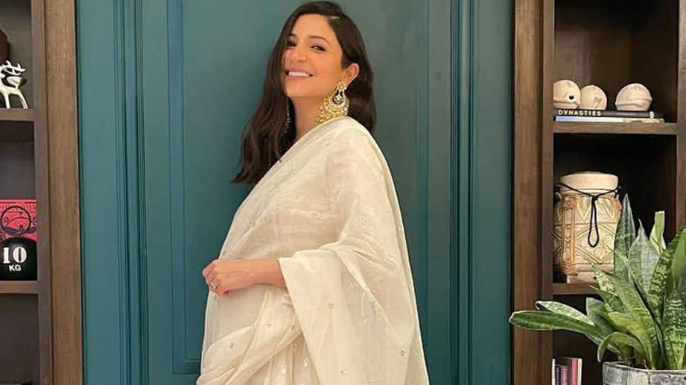 Diwali 2020: Mom-to-be Anushka Sharma lights up the internet with her vibrant pics