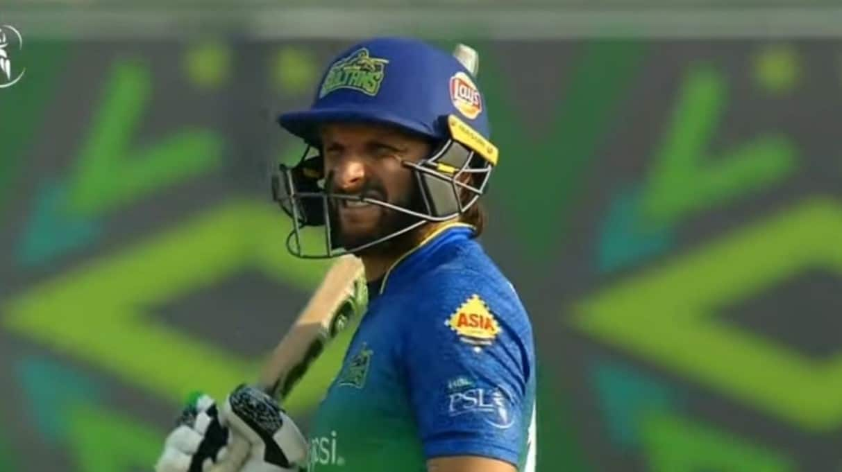 Shahid Afridi’s ‘dangerous’ helmet in PSL game brings batsman’s safety into question 