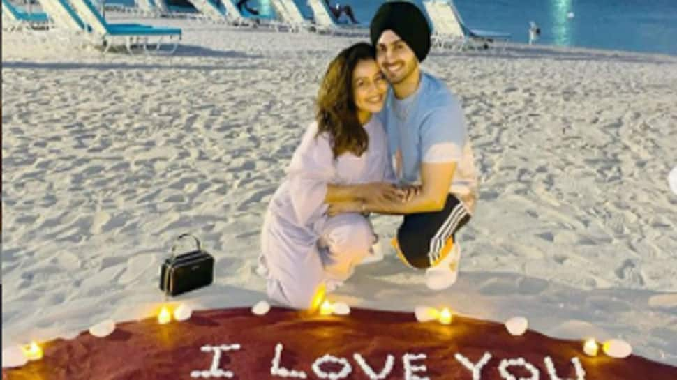 Neha Kakkar-Rohan Preet Singh&#039;s Dubai honeymoon diary is full of sun, sand and beach life!