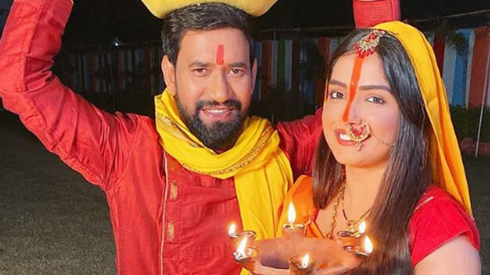 On Chhath Puja 2020, Bhojpuri stars Nirahua, Aamrapali Dubey, Anjana Singh wish fans, share pics!