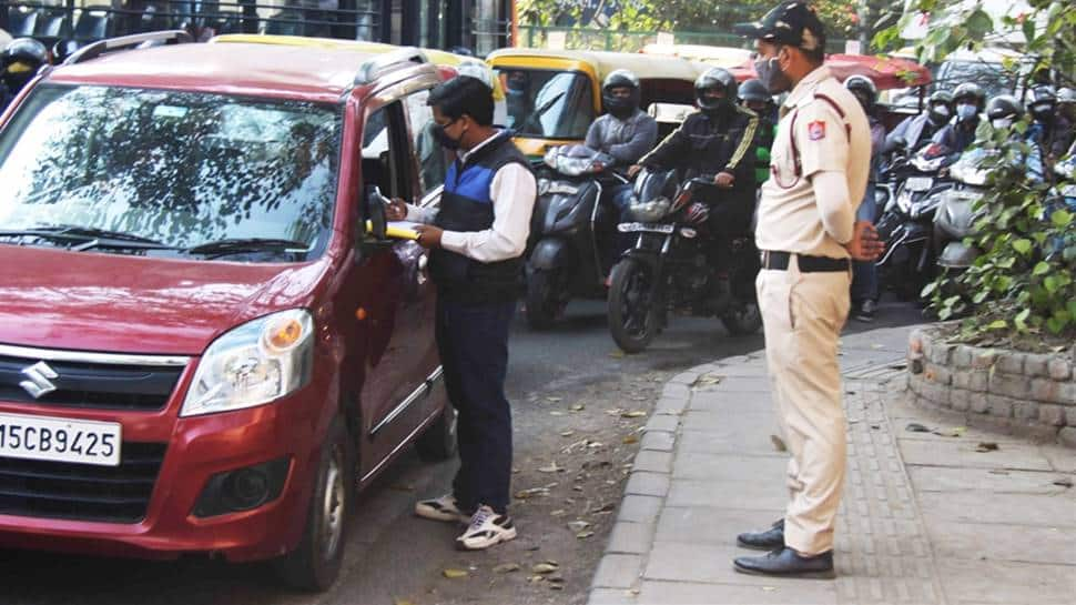 Delhi people fined Rs 500 for not using mask over delay in issuance of notification