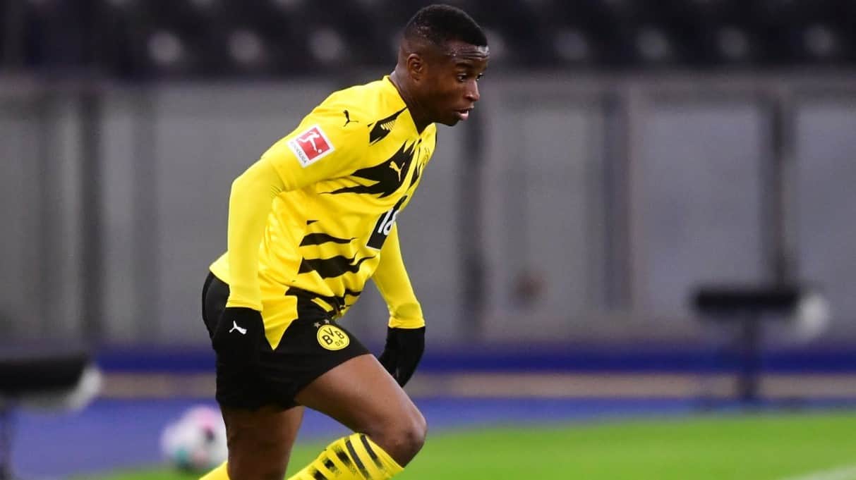 Borussia Dortmund&#039;s Youssoufa Moukoko becomes youngest player in Bundesliga history