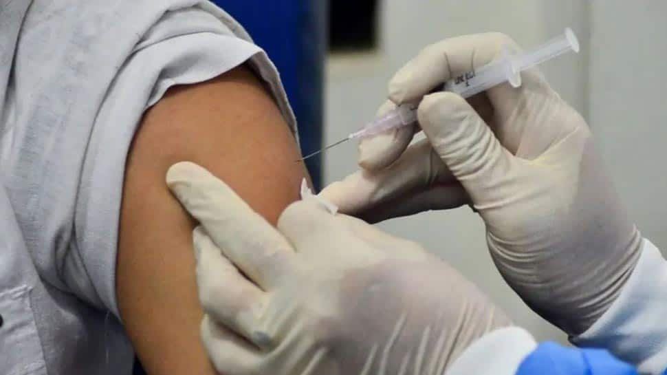 Centre may take this big decision about vaccination drive against COVID-19 - Details here