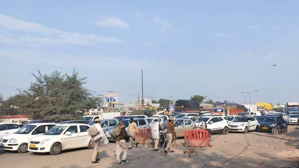 Skip these roads to avoid traffic snarls due to farmers protest in Delhi