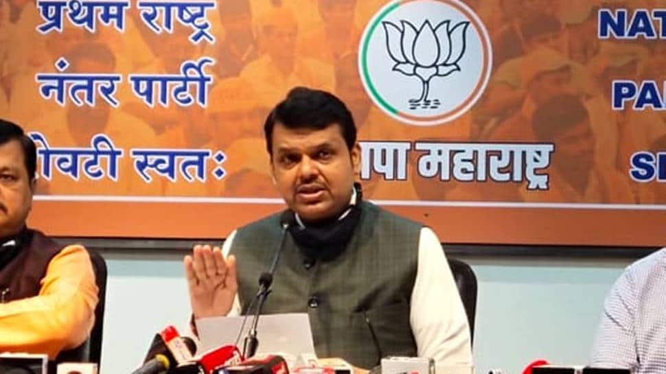 Uddhav Thackeray-led MVA &#039;hounding&#039; dissenters, says ex-Maharashtra CM Devendra Fadnavis