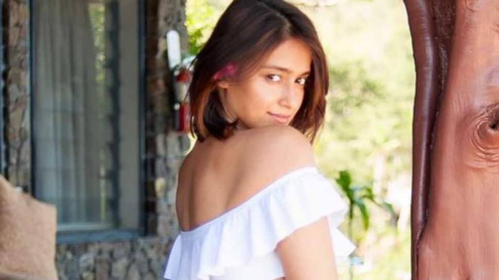 Ileana D&#039;Cruz casts a spell on social media with jaw-dropping pic in black bikini