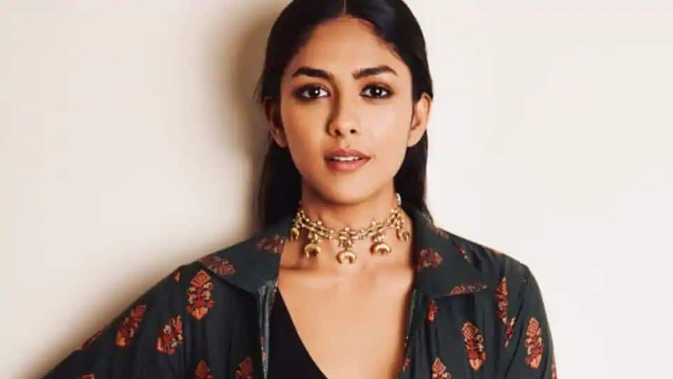 Mrunal Thakur says she picks films based on stories, not co-stars