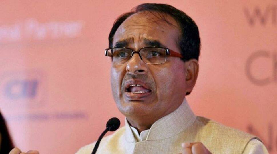 Madhya Pradesh CM Shivraj Singh Chouhan pays tribute to victims of Bhopal gas tragedy