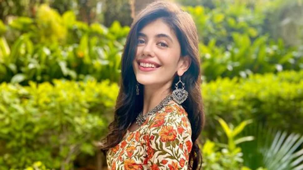 Sushant Singh Rajput&#039;s co-star Sanjana Sanghi becomes IMDB&#039;s No. 1 Breakout Star of the Year!